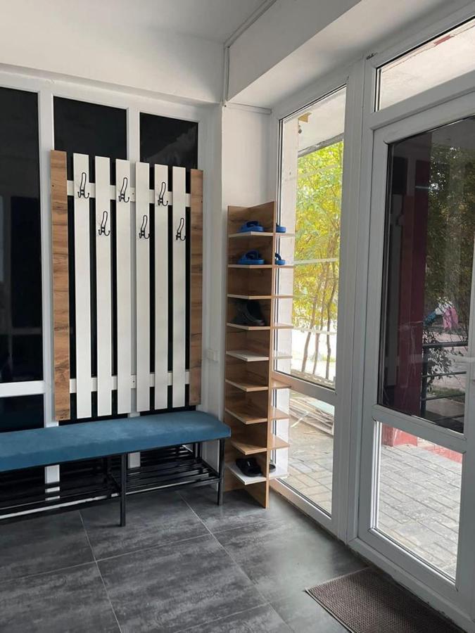 Hostel Del Luna 알마티 외부 사진