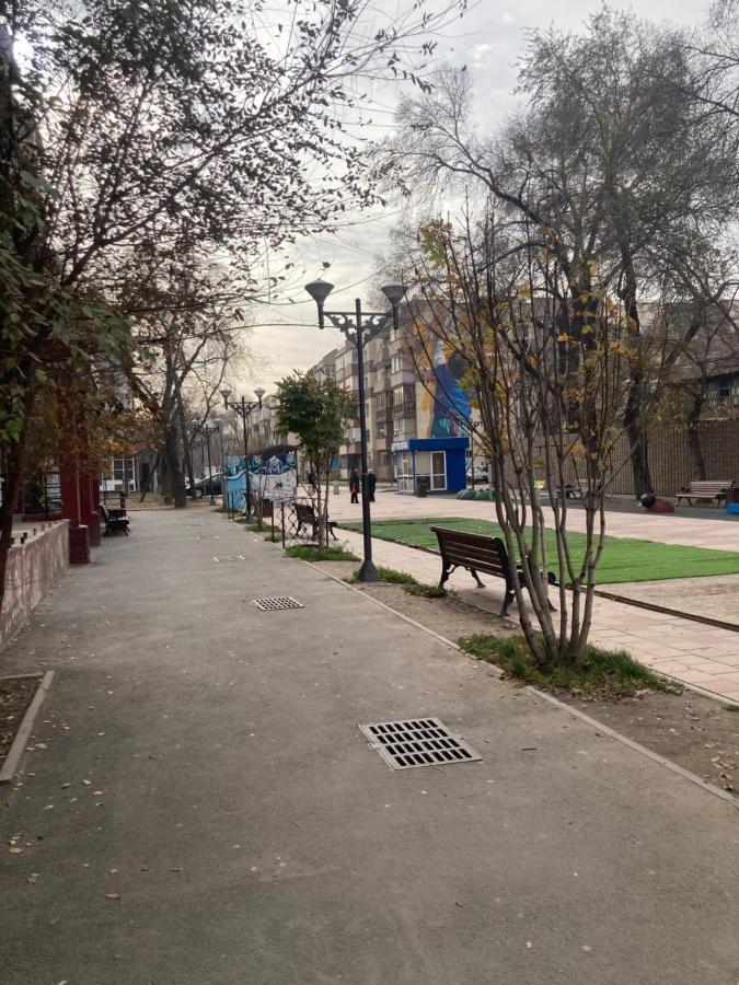 Hostel Del Luna 알마티 외부 사진